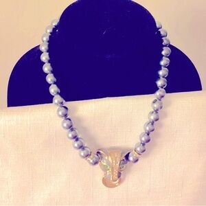 Kenneth J. Lane Vintage Avon Dutchess of Windsor Pearl Necklace